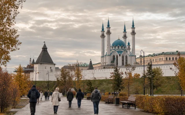 Казанский Кремль и мечеть Кул-Шариф осенью